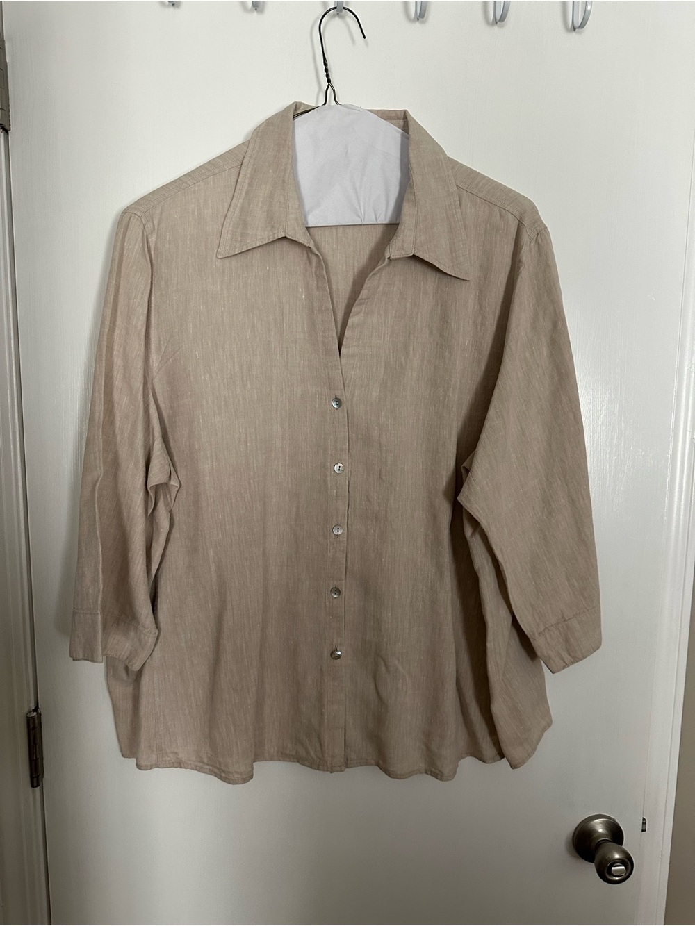 Relaxed Tan Linen Button-Front Women’s Shirt 3/4 sleeves size 2x Great Condition